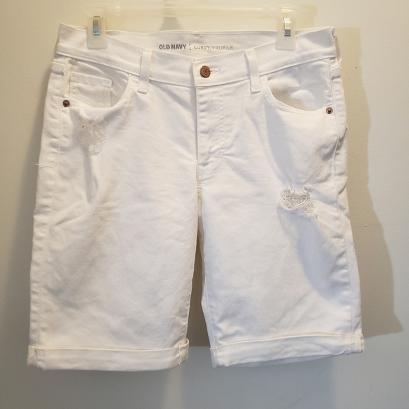 Old Navy Curvy Profile White Bermuda Jean Shorts - Picture 7 of 7